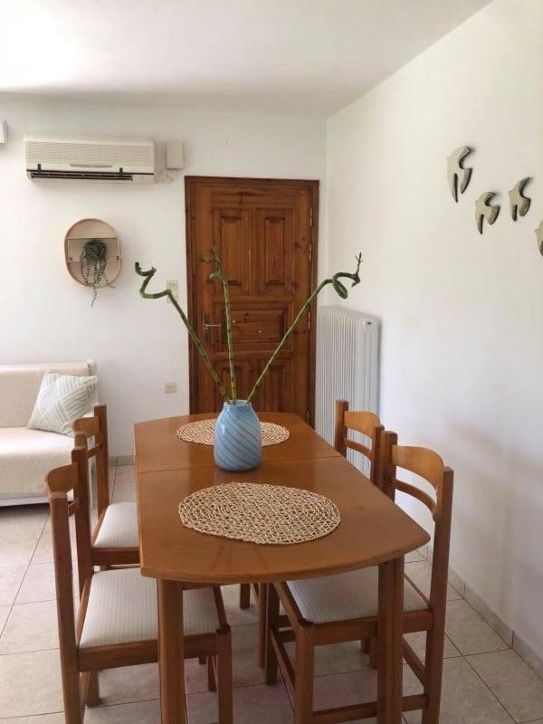 Small Theater Apartment Epidaurus Екстер'єр фото