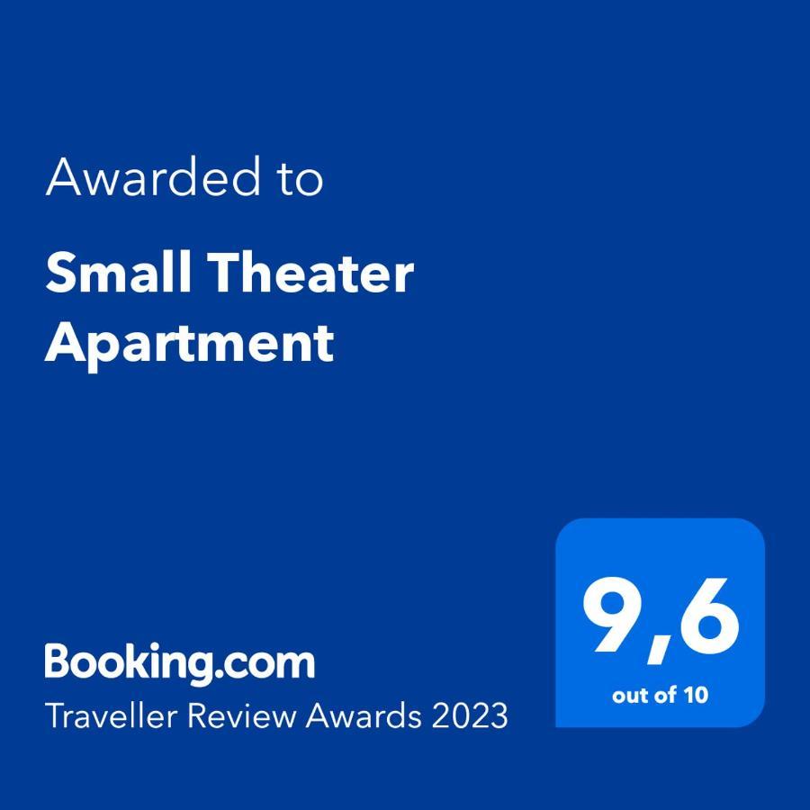 Small Theater Apartment Epidaurus Екстер'єр фото